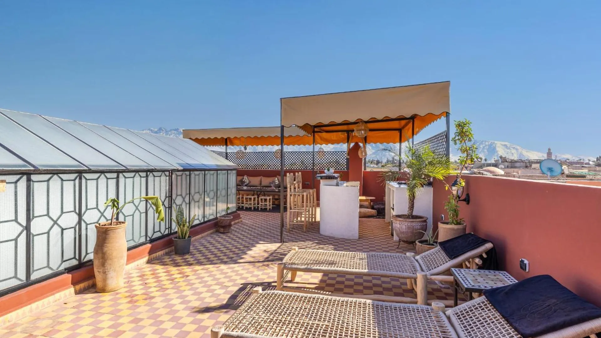 Riad El Hana En Centre Ville Rooftop Et Bassin Marrakesch Marokko